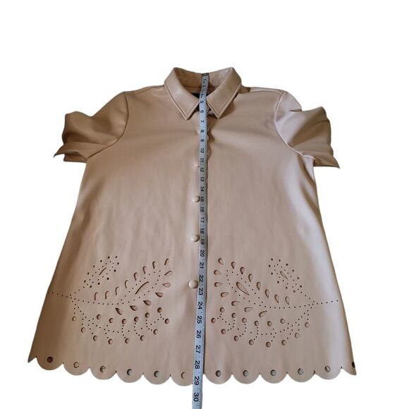 Marc New York Faux Leather Laser Cut LS Button Down Top SMALL - Picture 11 of 15